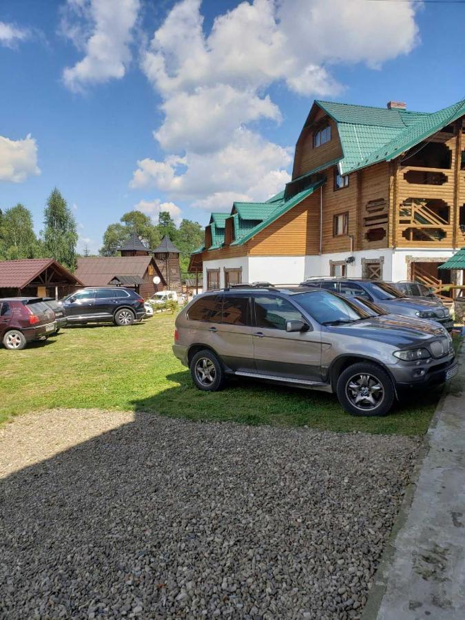 Hotel Edelweiss Carpathians Migovo Exterior foto