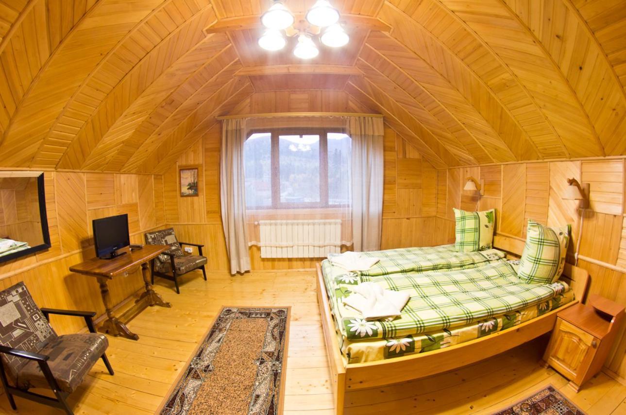Hotel Edelweiss Carpathians Migovo Exterior foto